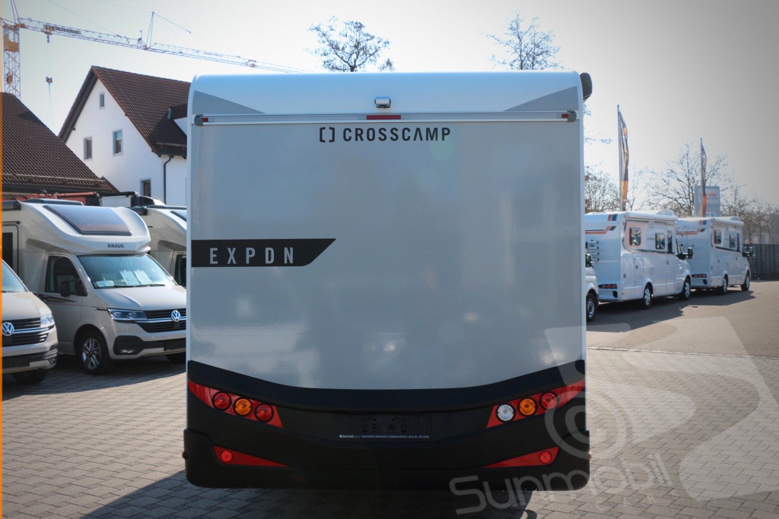 Fahrzeugabbildung Crosscamp EXPDN 7.0 E Peugeot Automatik