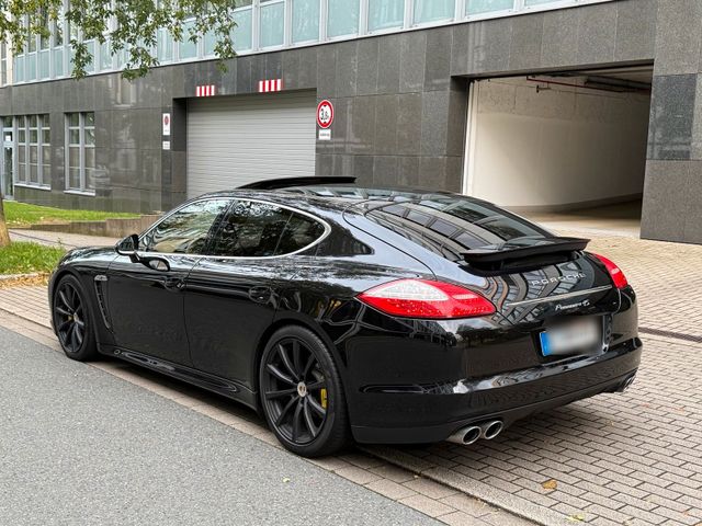 Porsche Panamera 4S 4.8l Scheckheft Porsche