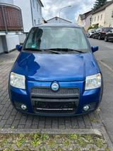 Fiat Panda 100HP Benzin Bj. 2007n - Fiat Panda Kleinwagen 100hp mit Benzin-Antrieb
