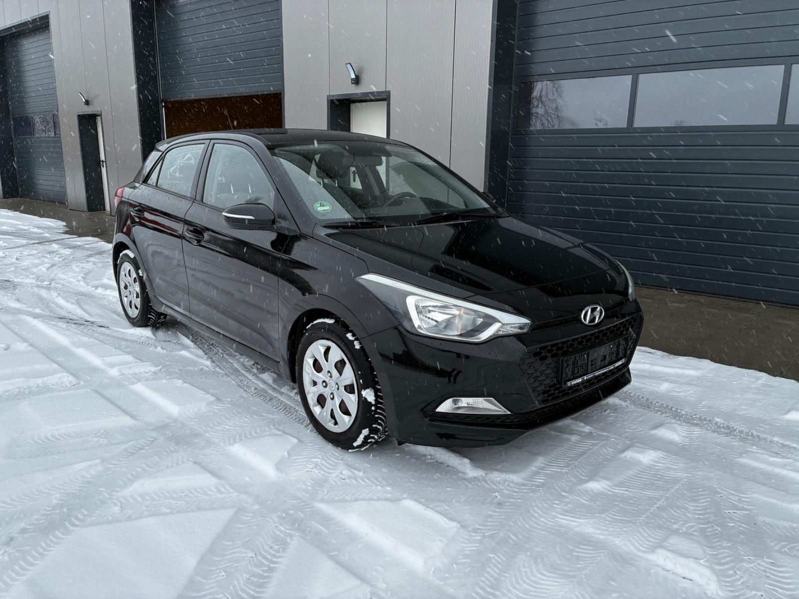 Hyundai i20 KLIMA TÜV NEU NUR 56KM 2-HAND 5-TÜRER