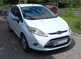 Ford Fiesta 1,4 Titanium LPG, 5Türer - Ford Fiesta: Weiß, Türer