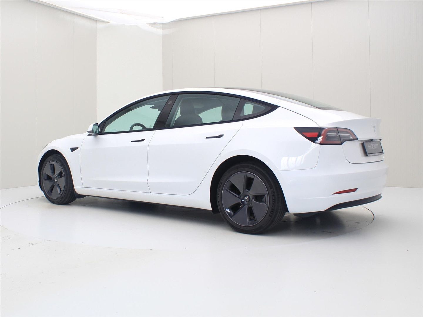 Tesla Model 3 Standard RWD Plus UPGRADE 94.8% SoH [ LF imagem 3