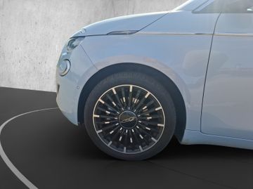 Fiat 500 e la Prima Cabrio 360+Kam.+KeyLess+Navi+SHZ