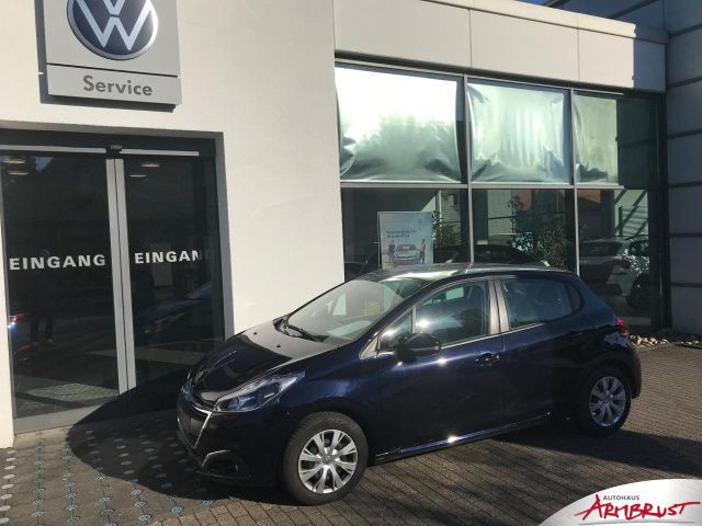 Peugeot 208 61KW 5 Gang Schaltwagen Euro 6 Bluetooth