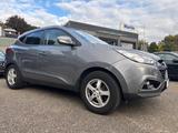 Hyundai ix35 Premium Allrad *Automatik/AHK/NAVI/Leder* - Hyundai ix35 in Lübeck