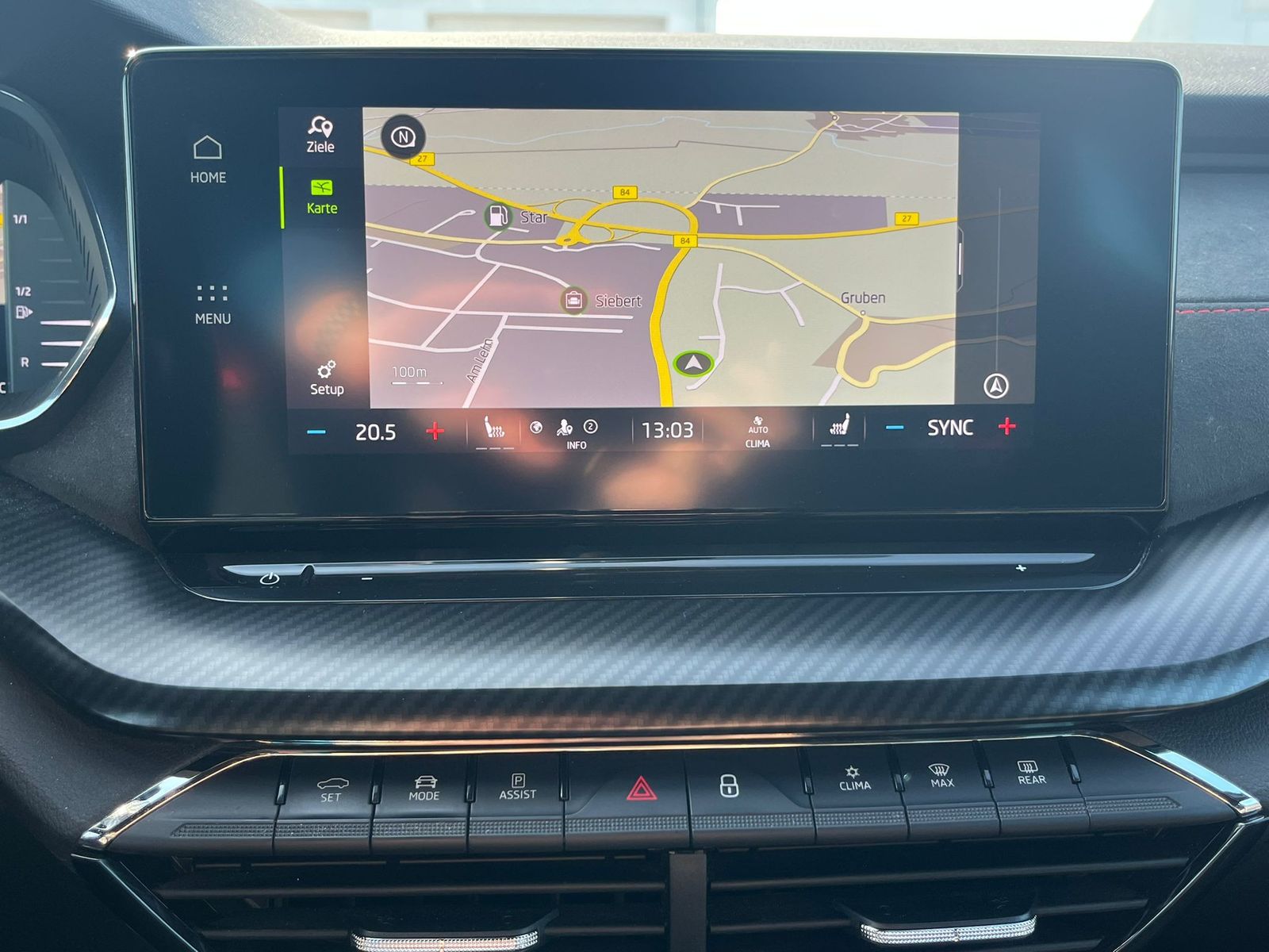 Fahrzeugabbildung SKODA Octavia 2.0 TDI RS DSG AHK*LED*19"HUD*KAMERA*ACC
