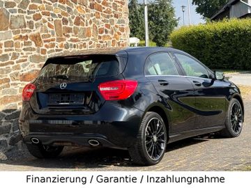 Mercedes A 220 - 12
