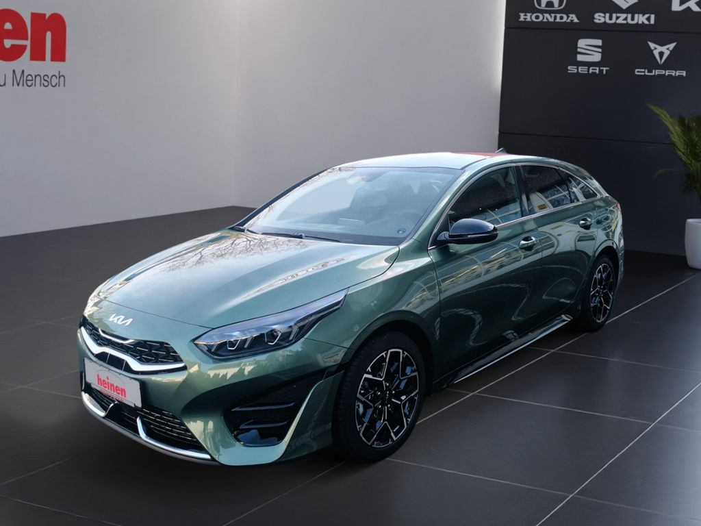Kia pro cee'd / ProCeed