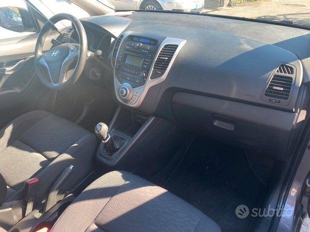 Hyundai ix20 2014 — photo 9