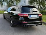 Mercedes-Benz AMG E53 T  Drivers Pkg Pano Luftf AHK - gebrauchte Mercedes-Benz E 53 AMG aus dem Jahr 2022