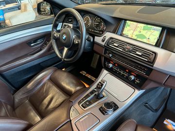 MYAUTOCENTER – Gebraucht- und Jahreswagen mit Werkstattservice in Pfaffenhofen BMW M550 *MEMORY*HeadUP*ACC*4-ZONEN*AHK*LEDER(BRAUN)
