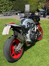Aprilia Tuono v4 1100 Factory  - APRILIA TUONO V4 1100 FACTORY
