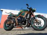 Honda CBR1000 R  Castrol Blade Cafe Racer Umbau - Ein - HONDA CAFE RACER