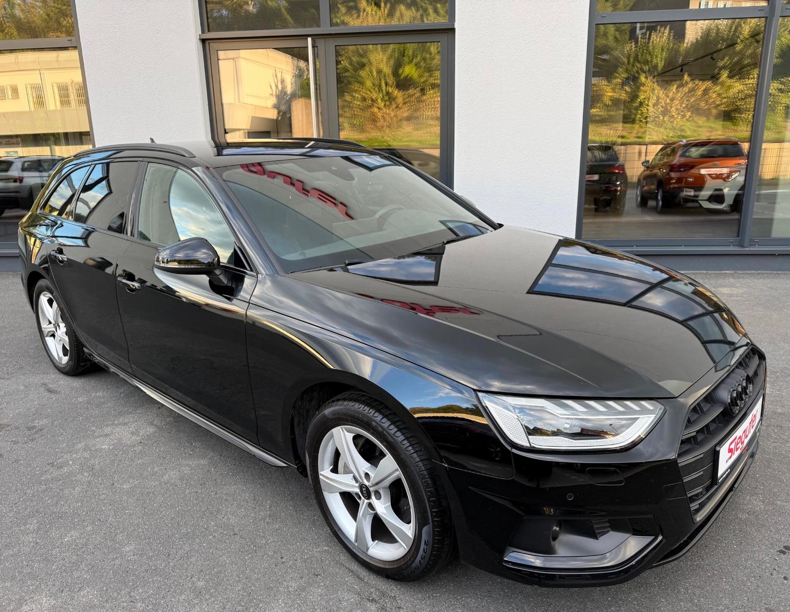 Audi A4 Avant 40 TFSI 2x S line Balck/Matrix/AHK/RKam, миниатюра 2