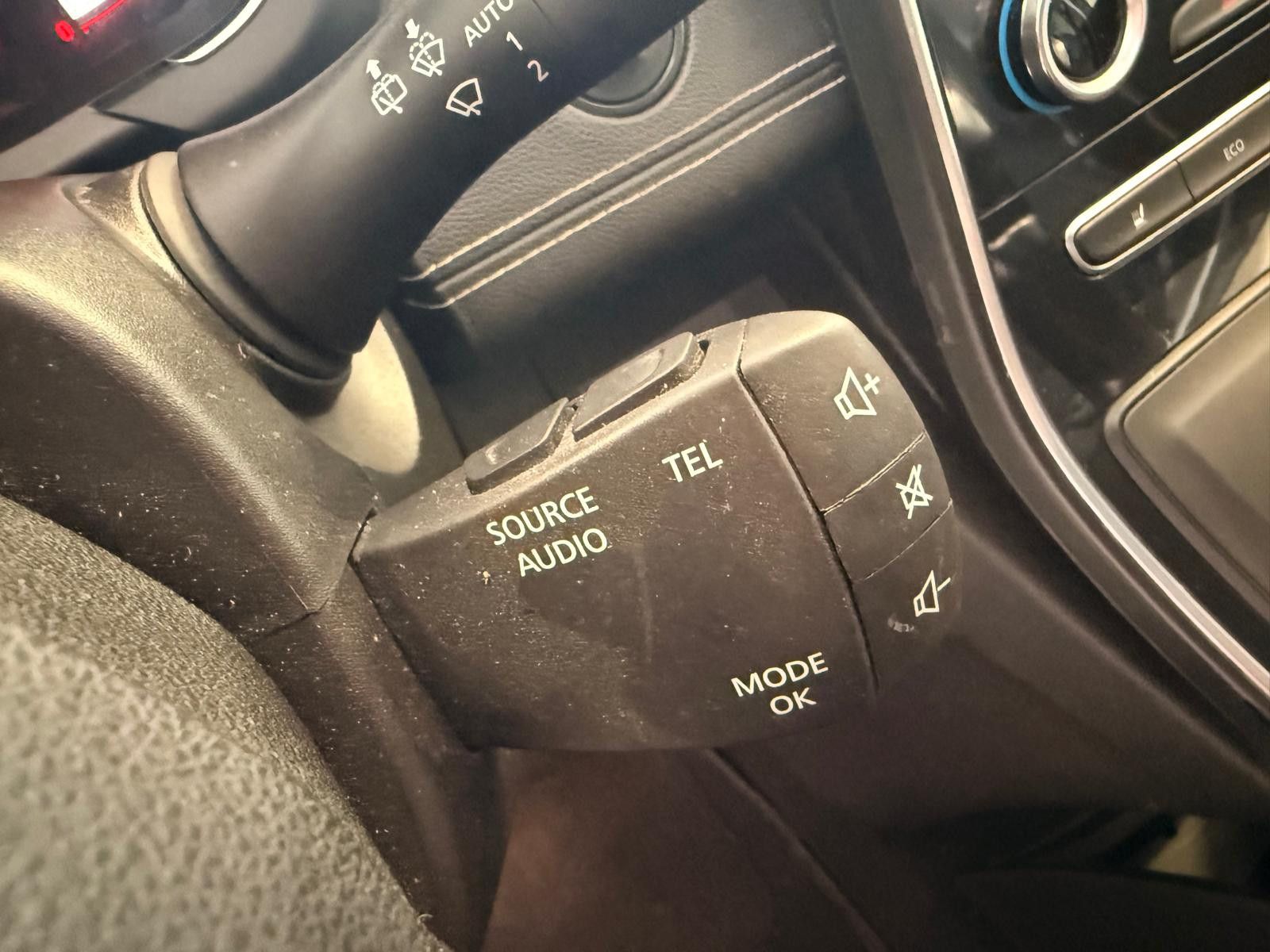 Fahrzeugabbildung Renault Scenic ENERGY dCi 160 EDC Bose Edition/ 7.SITZER