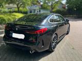 BMW xDrive M-Sport*HUD*ACC*8-fach*19Zoll*Kamera*LED - BMW 220 Gran Coupé: Von Privat