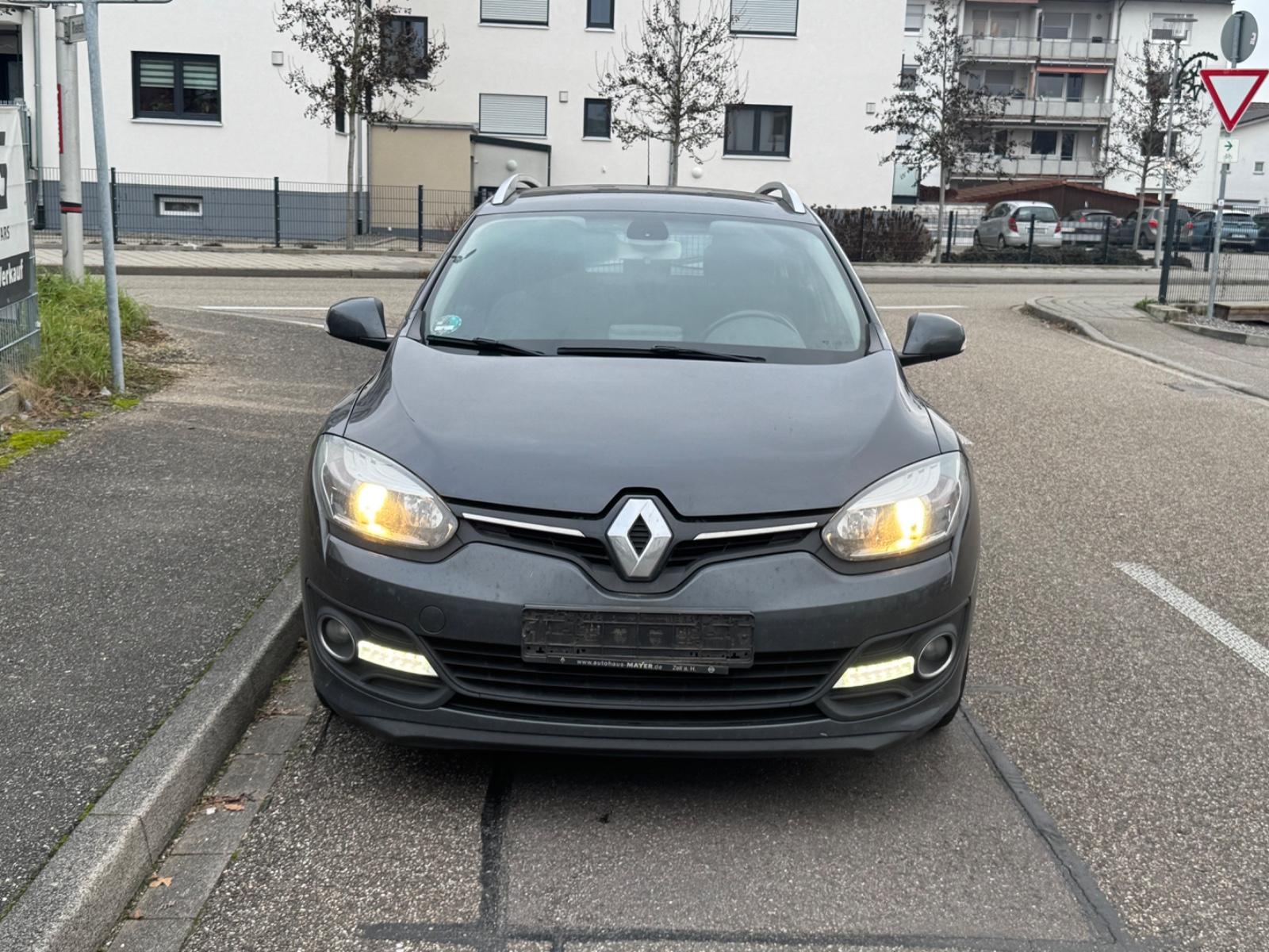 Renault Megane III Grandtour Paris TÜV NEU / Navi