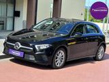 Mercedes-Benz A 180 Automatik *Navi*LED Scheinwerfer*Leder* - Mercedes-Benz A-Klasse mit Benzin-Antrieb: Automatik