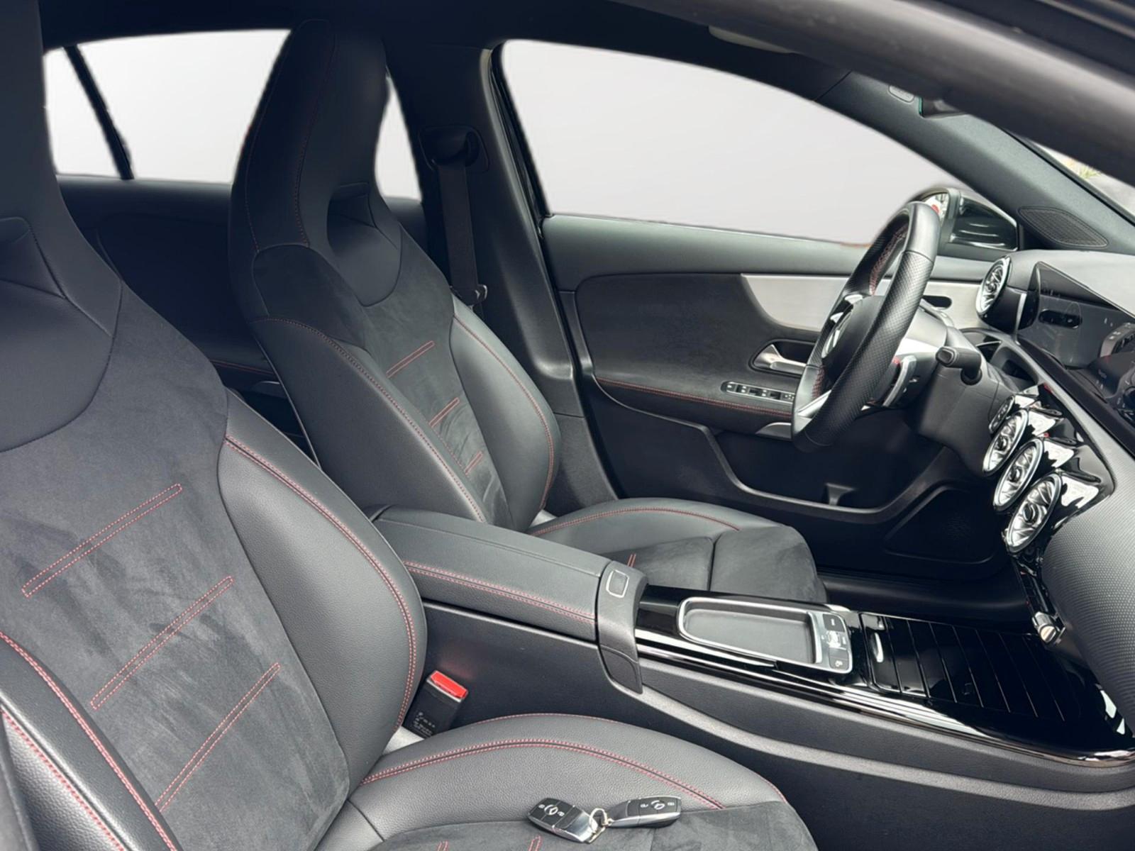 Mercedes-Benz A 250 4Matic AMG line