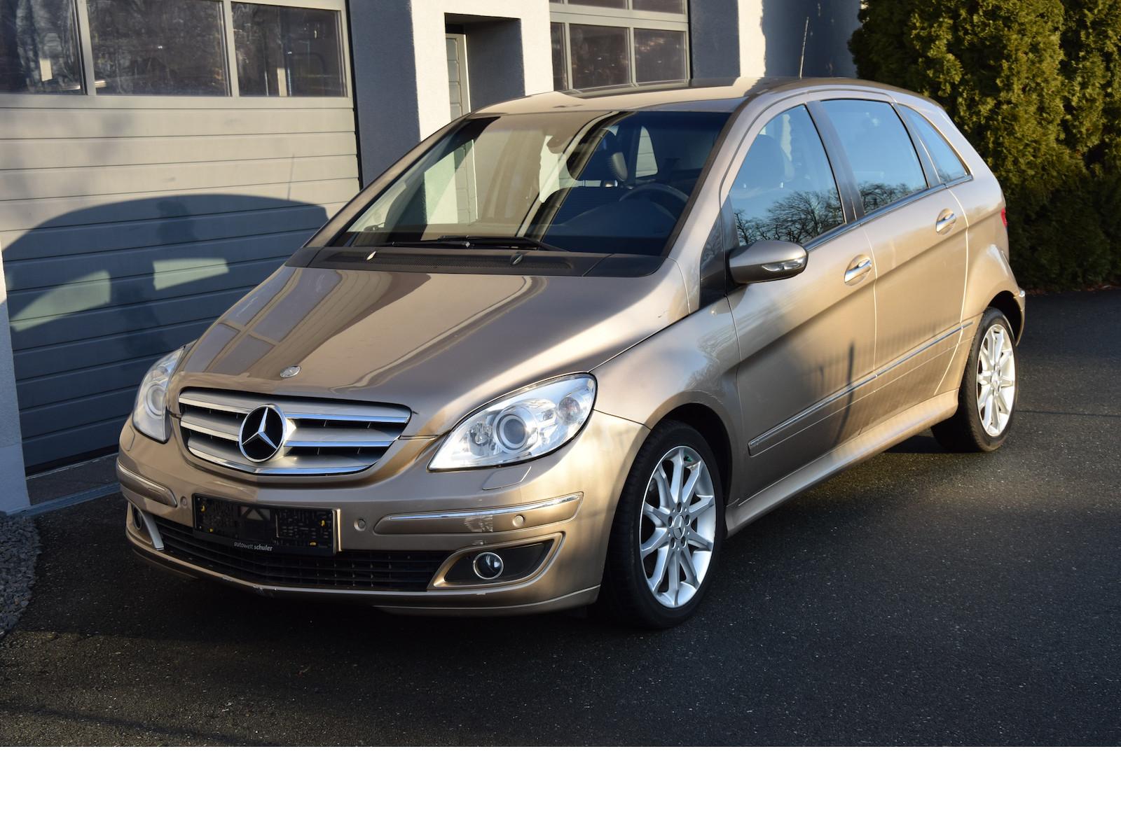 Mercedes-Benz B 200 CDI Sport Automatik Bi-Xeon Teilleder SHZ