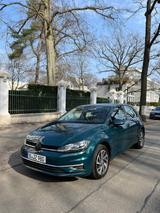 Volkswagen Golf 1.0 TSI DSG LED Kamera Kamera Sound Digital - Volkswagen Golf: Grün