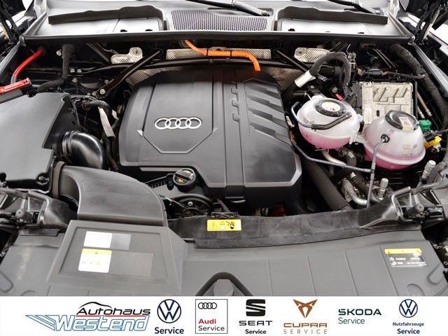 Fahrzeugabbildung Audi Q5 Sportback S line 55 TFSIe 270kW qu. Matrix Na