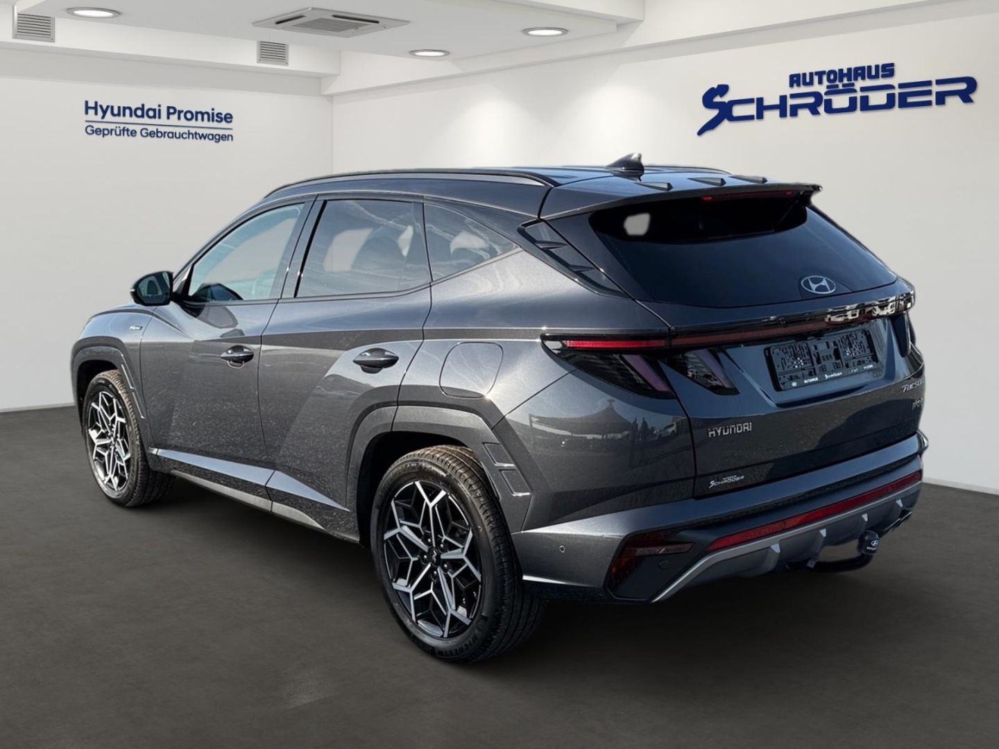 Fahrzeugabbildung Hyundai Tucson N-Line Plug-In Hybrid 4WD Sportpaket PDC