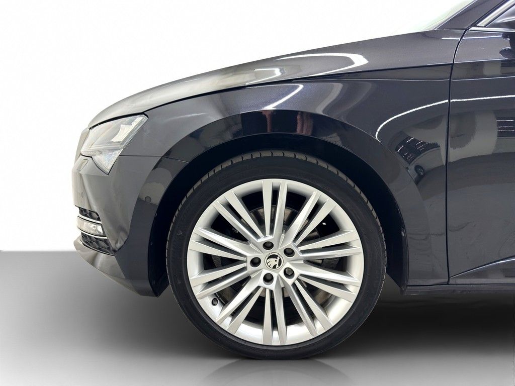 Skoda Superb - Bild 19