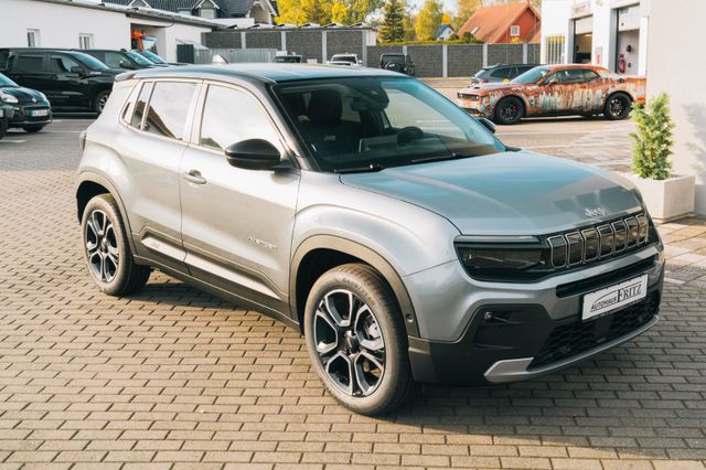 Jeep Avenger - 1.2 DCT6 e-Hybrid Summit, Lederpaket