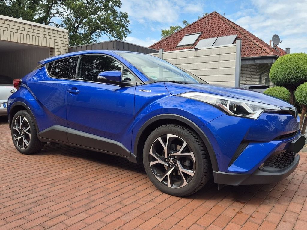 Image of Toyota C-HR