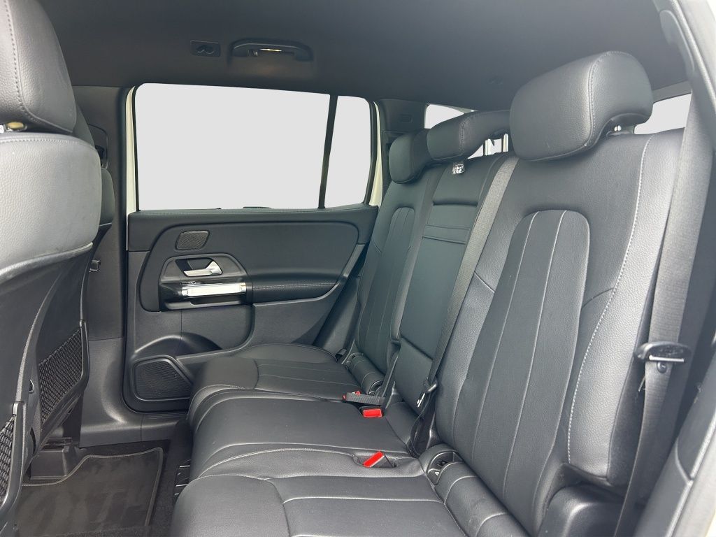 Fahrzeugabbildung Mercedes-Benz GLB 200 Night Paket*MULTIBEAM LED*360*AppleCarPl