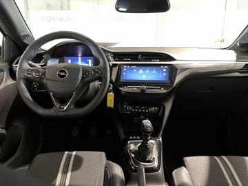 Fotografie des Opel Corsa 1.2 Direct Injection Turbo GS