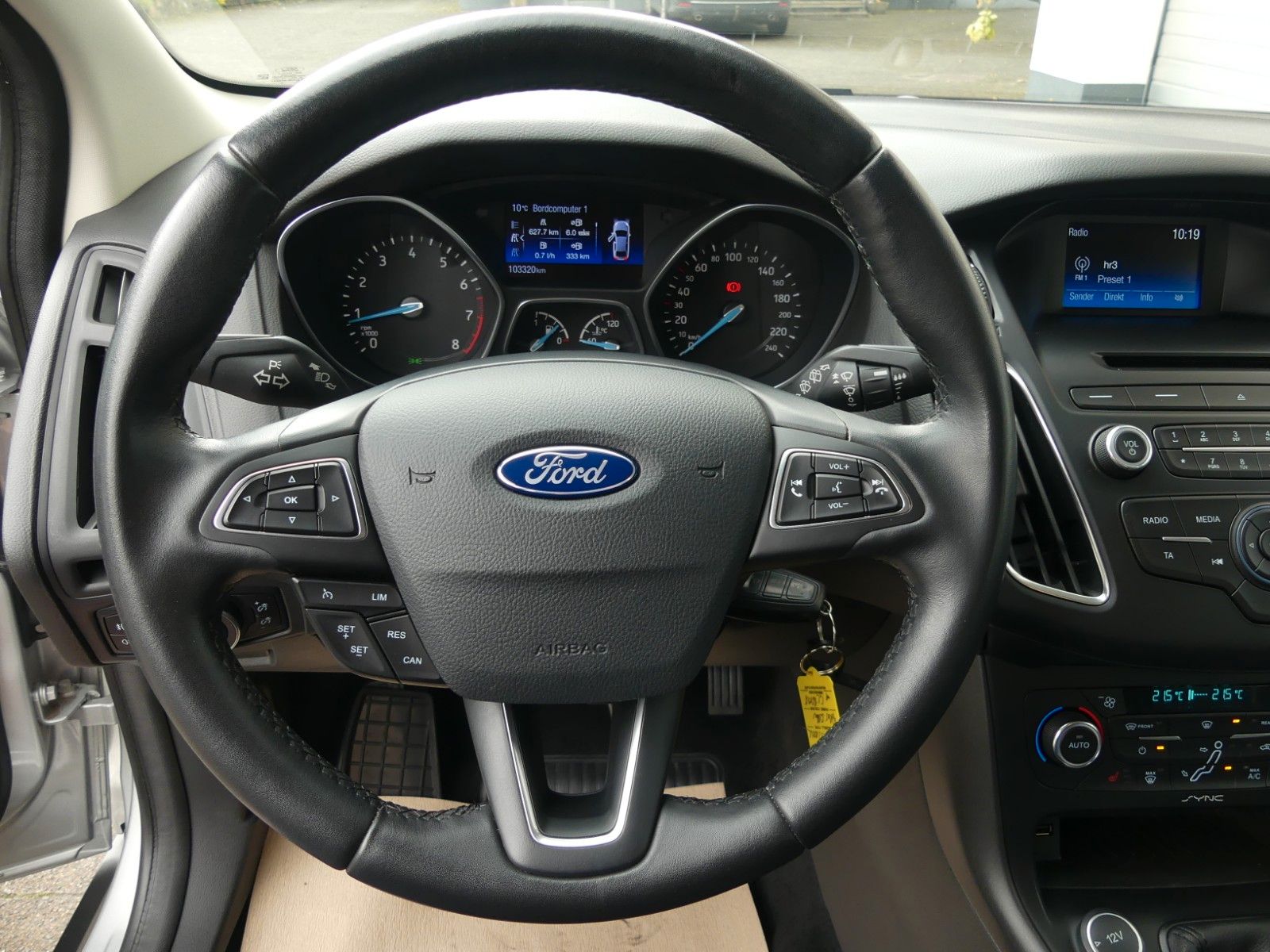 Fahrzeugabbildung Ford Focus Lim. Business