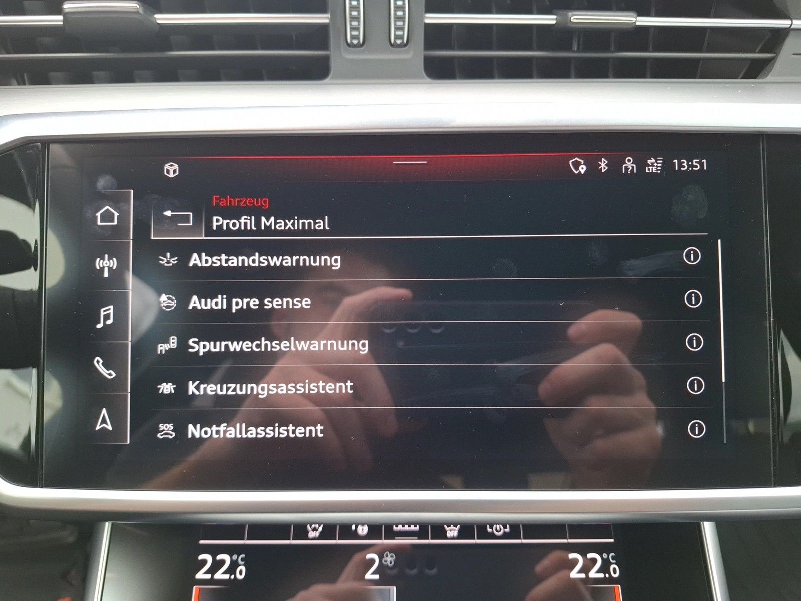 Fahrzeugabbildung Audi A6 Avant 50 TDI quattro S-line Standhzg. Matrix