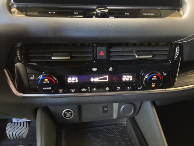 Nissan Qashqai Tekna+ 4x4*HUD*Pano*Navi*Leder*Bose*360*