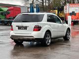 Mercedes-Benz ML 320 CDI - Mercedes-Benz ML 320: Cdi