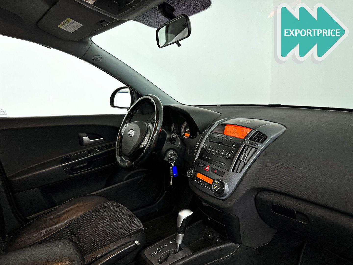 Kia cee'd 2008 — photo 22