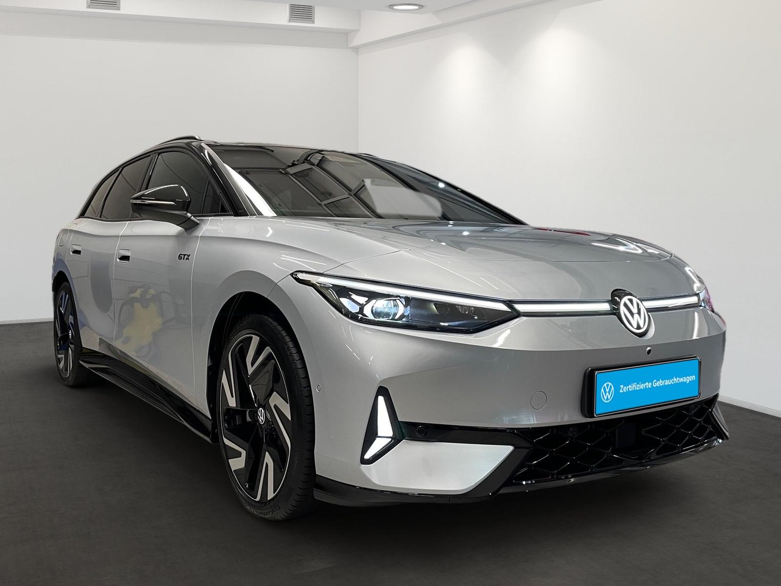 Volkswagen ID.7 Tourer 4M GTX *AHK*HEAD-UP*HARMAN*PANO*MATR
