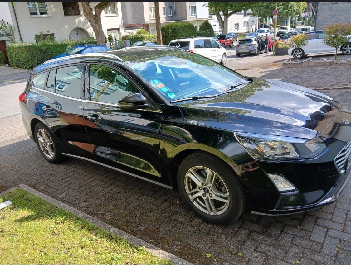 Ford Focus Turnier Cool & Connect