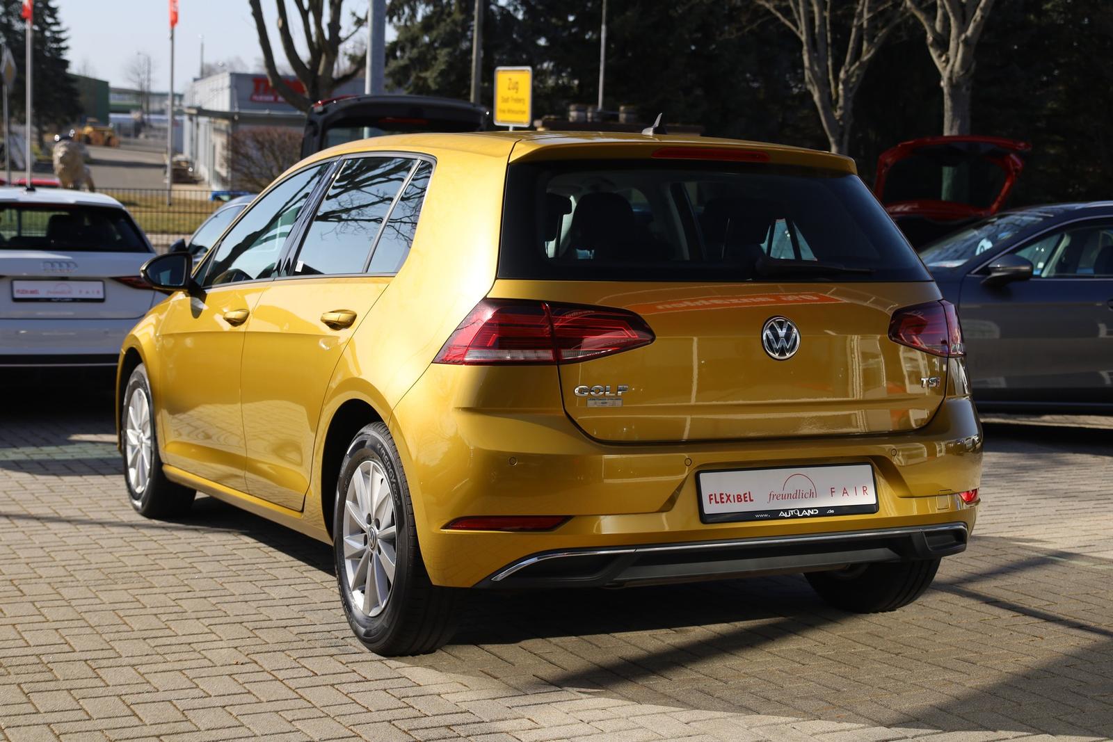 Volkswagen Golf VII 1.4 TSI Comfortline Sitzheizung PDC USB