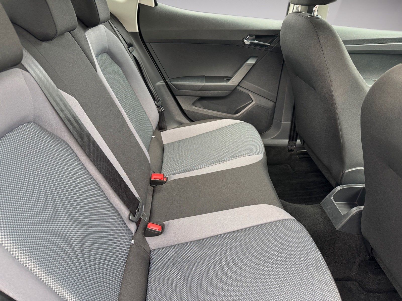 Fahrzeugabbildung SEAT Arona Style 1.0 TSI