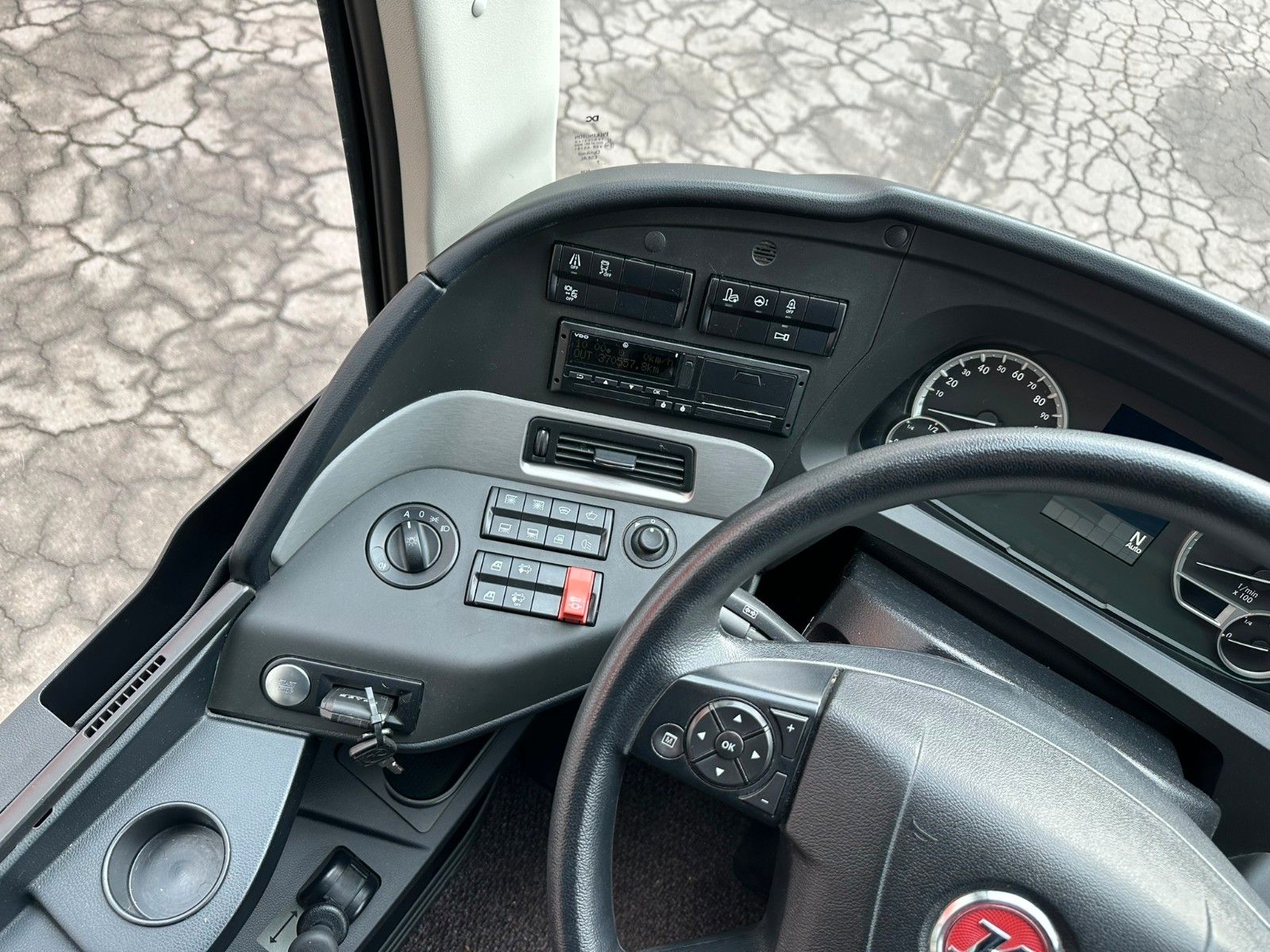 SETRA  2018 - Image 17 of 26