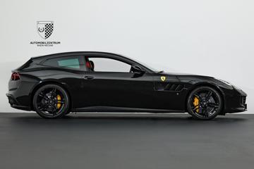 صورة 7 لـ 2018 Ferrari GTC4LUSSO