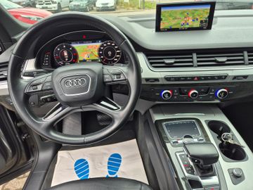 Audi Q7 - 10