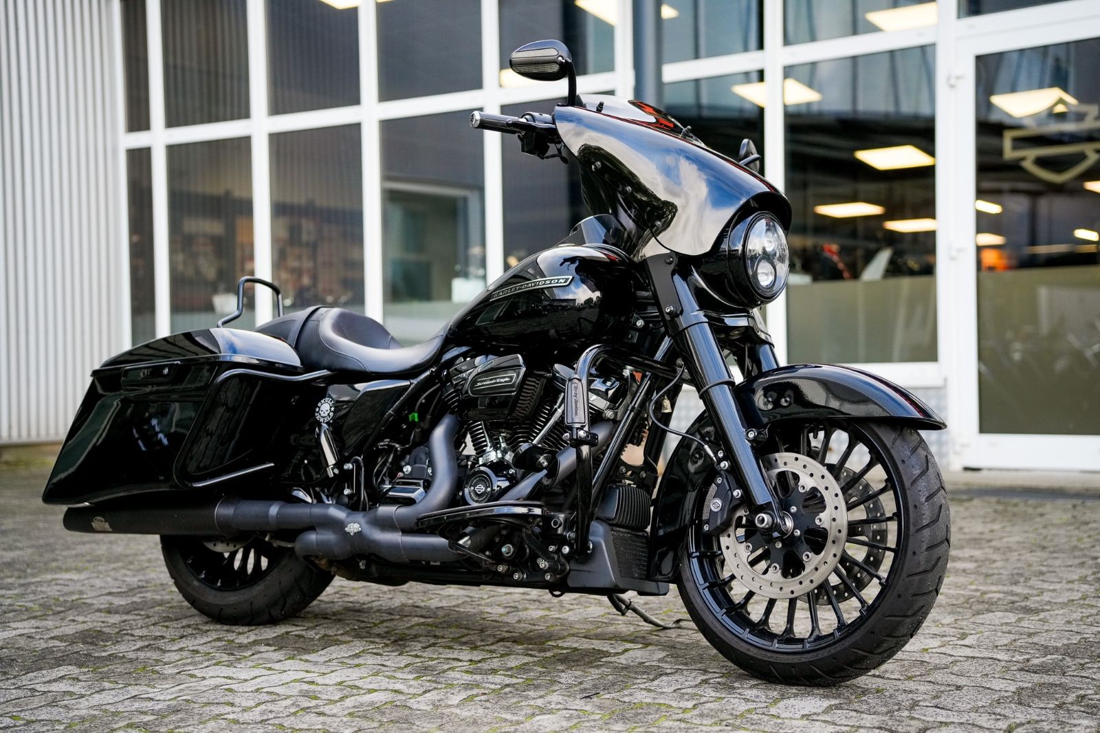Fahrzeugabbildung Harley-Davidson FLHRXS Road King Special Fairing - Jekill