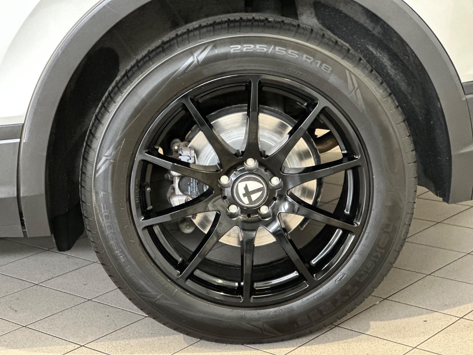 Volkswagen Tiguan Trendline BMT/App-Connect/PDC/Temp./18"