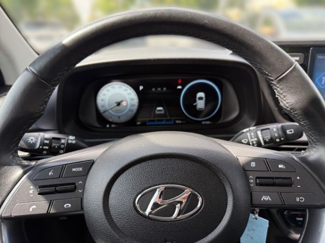 Fahrzeugabbildung Hyundai i20 Advanced 1.0 T-GDI +CARPLAY+TEMPOMAT+SHZ+RFK