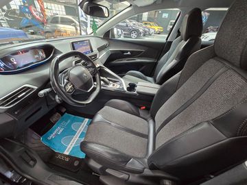 Peugeot 3008 - 11