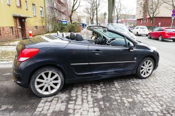 Fahrzeugabbildung Peugeot 207 CC Cabrio-Coupe Roland Garros