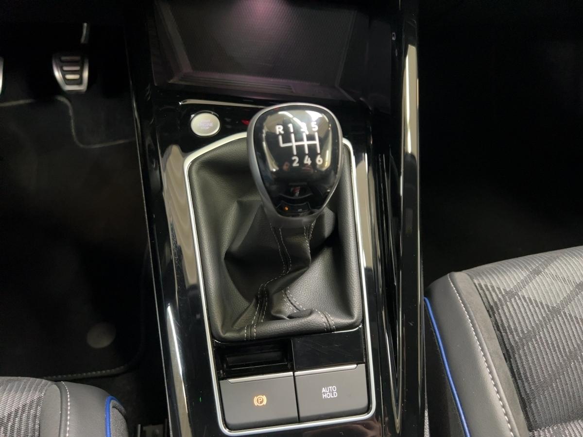 Volkswagen Golf VIII 1.5 TSI R-Line LED CarPlay SHZ Kamera, миниатюра 13